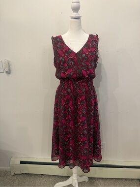 Ann Taylor Magenta Floral V-Neck Midi Dress